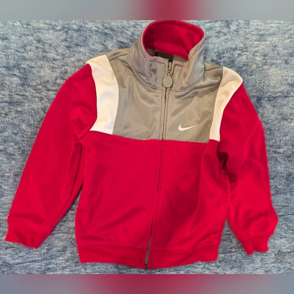 Nike 3T Kids Jacket in Red and Gray